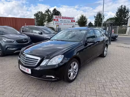 Mercedes-Benz Classe E E 200