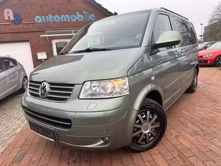 Volkswagen Transporter T5 2.5 TDI 174 Highline