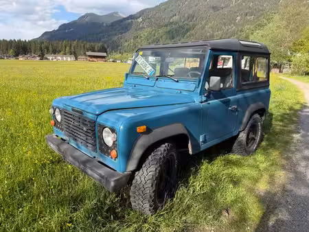 Land Rover Defender 2.5 122 4x4