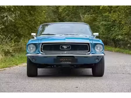 Ford Mustang V8 5.0