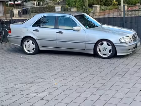 Mercedes-Benz Classe C C 220