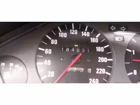 BMW Série 3 325e