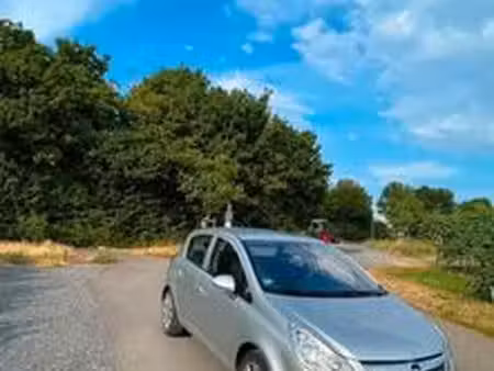 Opel Corsa 1.4 90