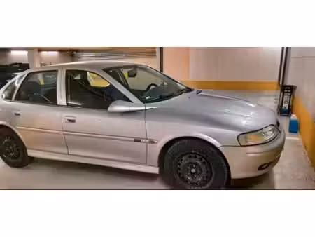Opel Vectra 125