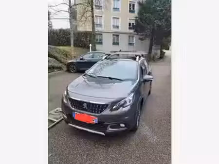 Peugeot 2008 1.2 VTi 82 Allure