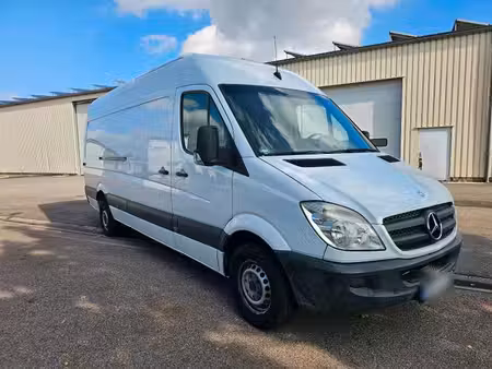 Mercedes-Benz Sprinter 150