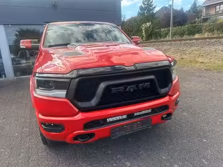 Dodge RAM 1500 V8 5.7