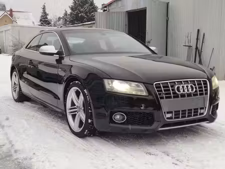 Audi A5 S5 V8 4.2 FSI 354 quattro