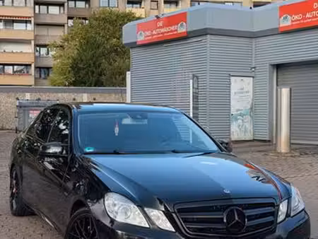 Mercedes-Benz Classe E E 300 3.0 170