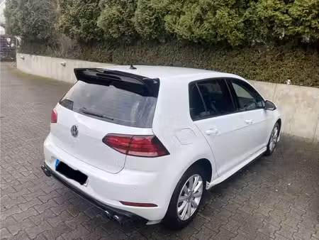 Volkswagen Golf TSI 85