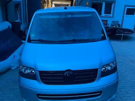 Volkswagen Transporter T5 2.5 TDI 174