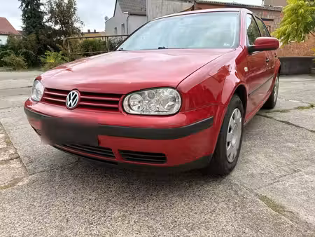 Volkswagen Golf 1.4 75 Base