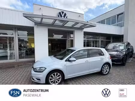 Volkswagen Golf 1.5 TSI 110