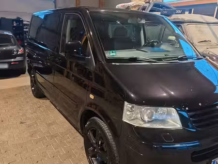 Volkswagen Transporter T5 2.5 TDI 174