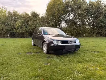 Volkswagen Golf 2.0 TDI 116