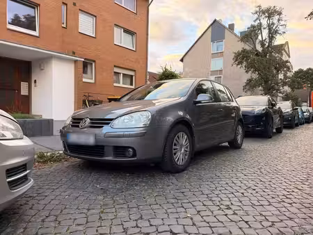 Volkswagen Golf 1.6