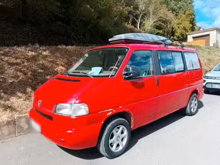 Volkswagen Transporter T4 2.5 TDI 102