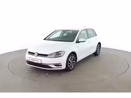 Volkswagen Golf 1.5 TSI 110