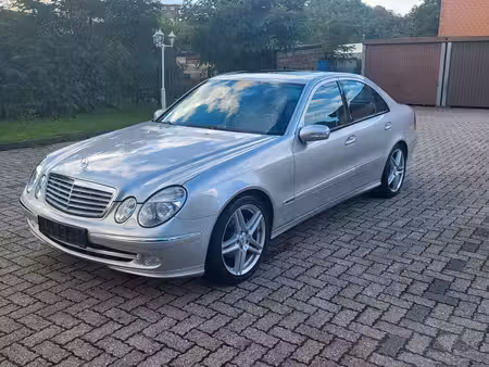 Mercedes-Benz Classe E E 200 Avantgarde