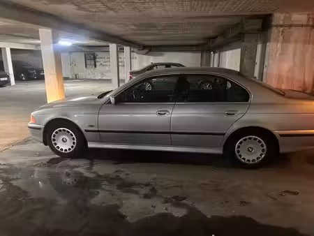 BMW Série 5 520i 2.0 150