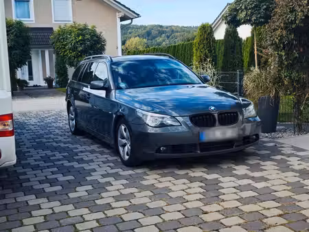 BMW Série 5 530d 3.0 231