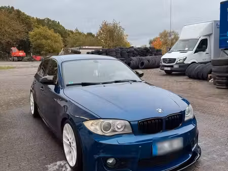BMW Série 1 118i 2.0 143