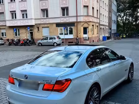 BMW Série 7 3.0