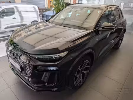 Audi Q6 E-Tron 45 306 S line