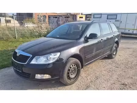 Škoda Octavia 1.6 TDI 105 Elegance 4x4