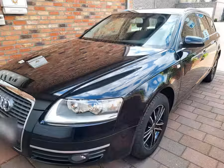 Audi A6 V6 2.4 177