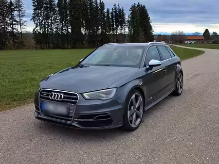 Audi A3 S3 2.0 TFSI 300 quattro