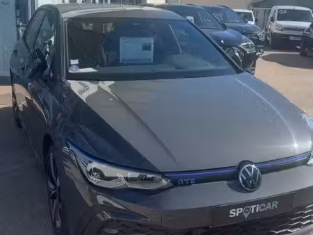 Volkswagen Golf GTE 1.4 245