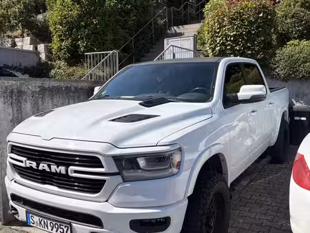 RAM 1500 Crew Cab V8 5.7 Laramie