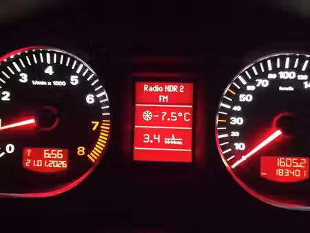 Audi A6 V6 2.4 177