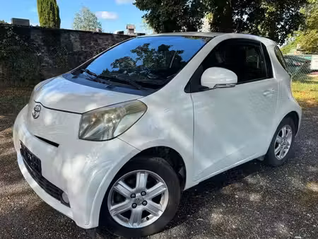 Toyota IQ 1.0 VTi 68