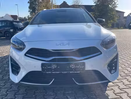Kia Ceed 1.6 CRDi 136 GT Line