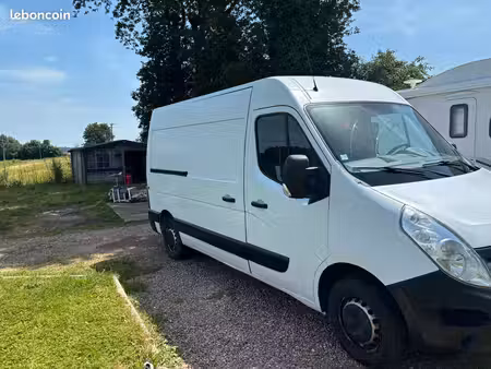 Renault Master 2.3 dCi 125