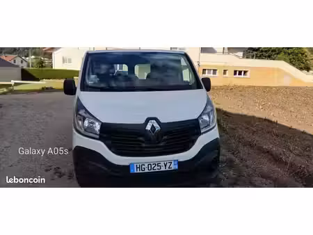 Renault Trafic dCi 120