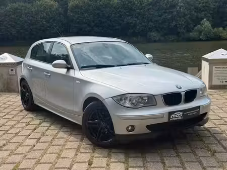 BMW Série 1 118d 2.0 122