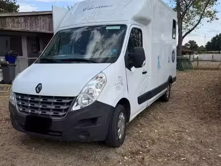 Renault Master 2.3 dCi 125