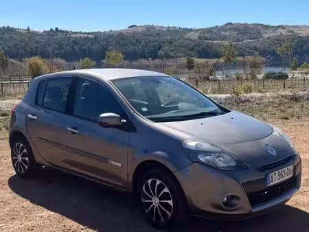 Renault Clio 1.2 TCe 100 TomTom