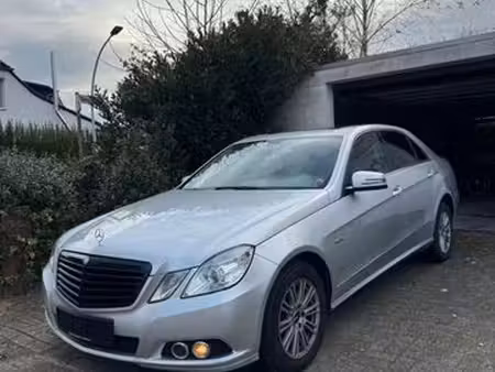 Mercedes-Benz Classe E E 300 2.1 170