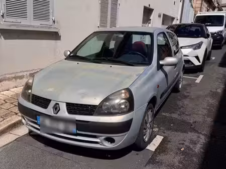 Renault Clio 1.2 75