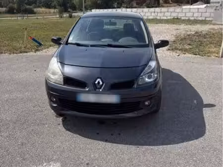 Renault Clio 1.4 98
