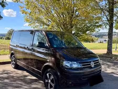 Volkswagen Transporter T5 2.0 TDI 140 Startline