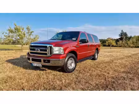 Ford Excursion 
