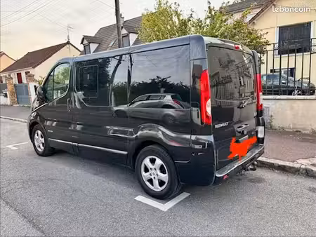 Renault Trafic 2.5 dCi 150