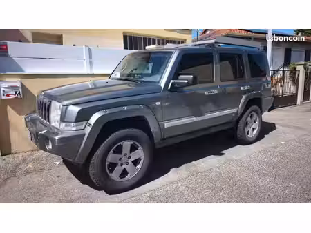 Jeep Commander V6 3.0 218 4x4