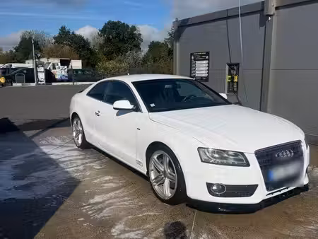 Audi A5 2.0 TFSI 211