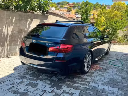 BMW Série 5 M550d 3.0 381 xDrive